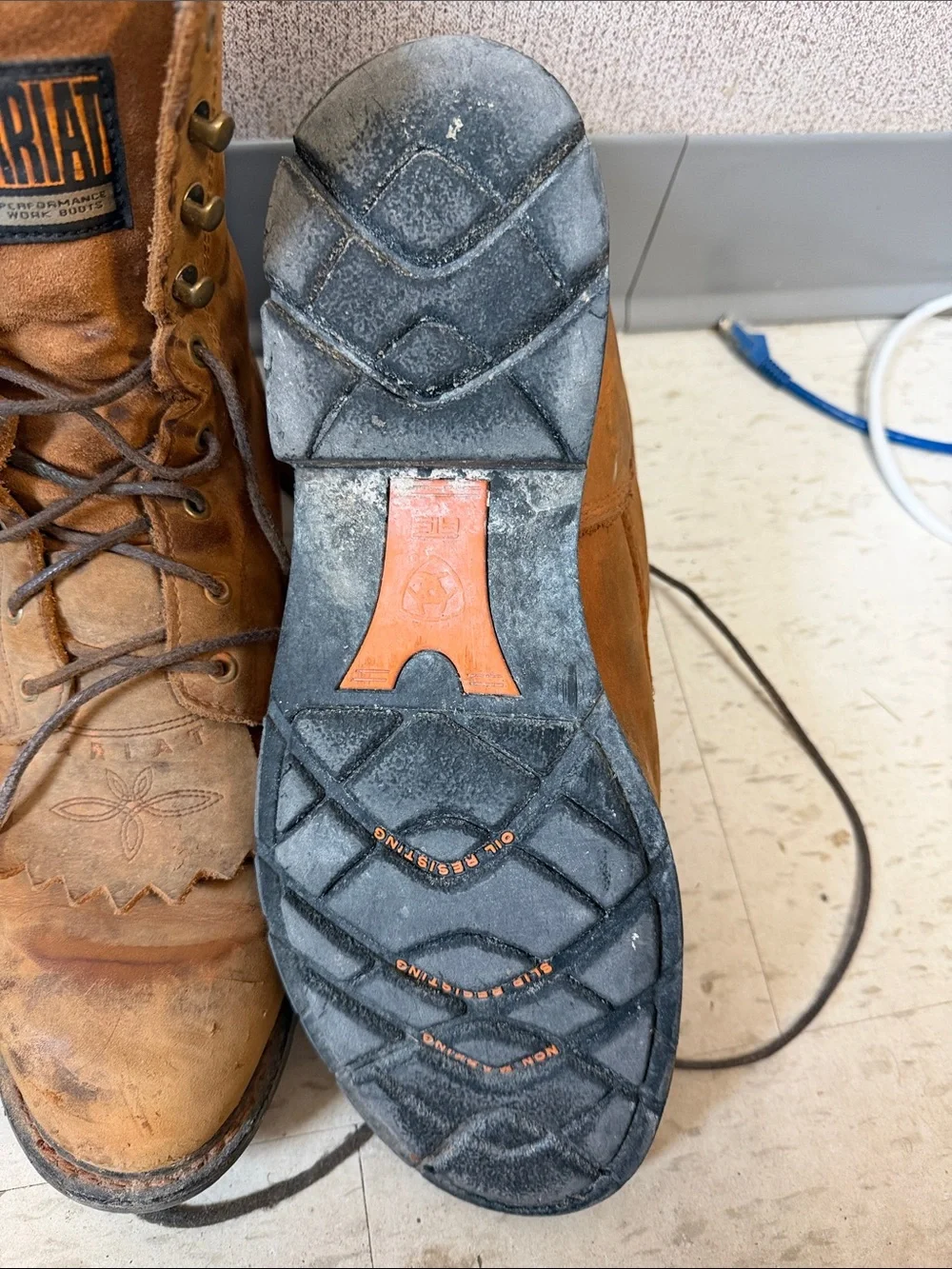 Ariat Men's Tan Leather Lace-Up Work Boots
